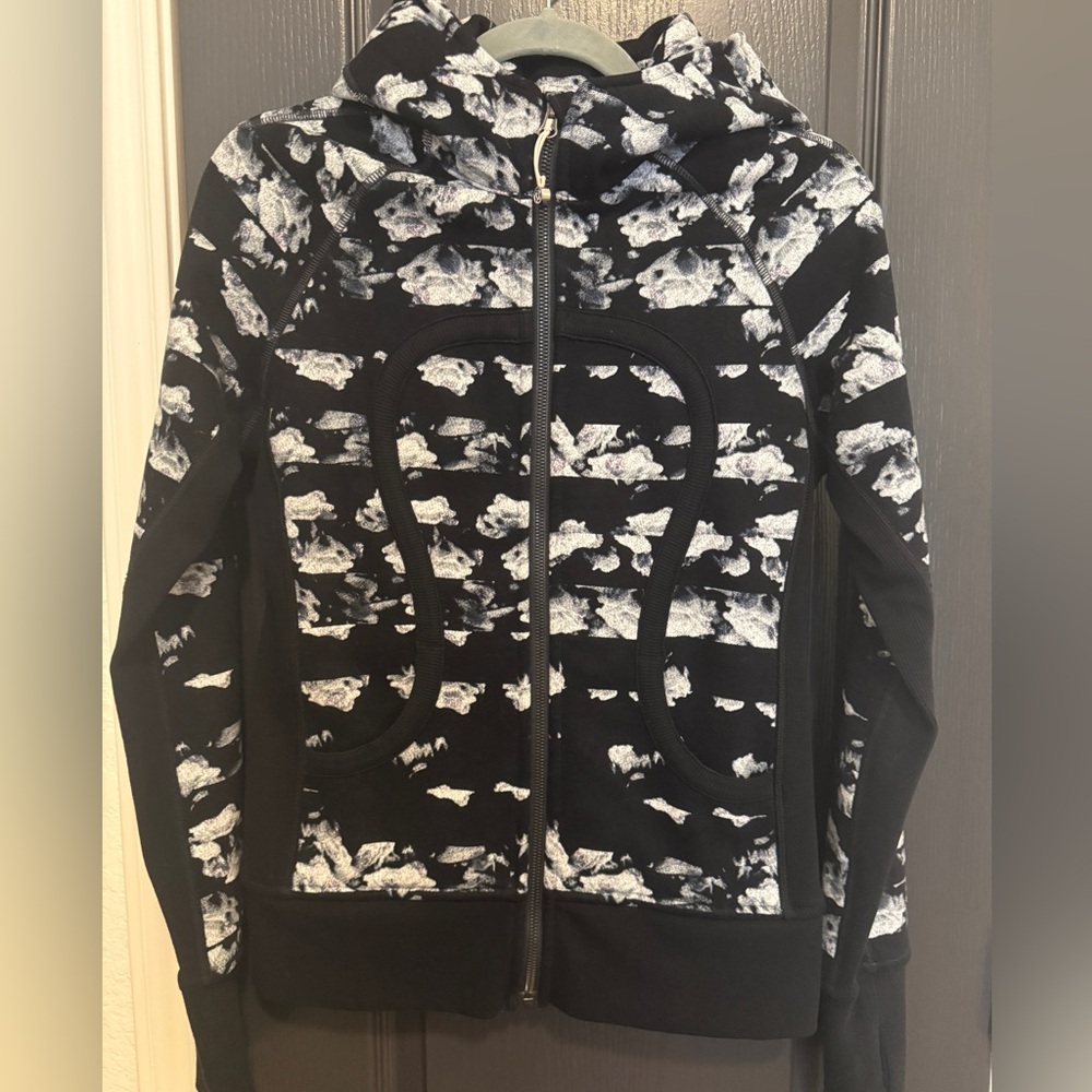 Lululemon Scuba Hoodie II Dream Rose Stripe | Neutral Blush Black | Size 6 - Picture 8 of 12